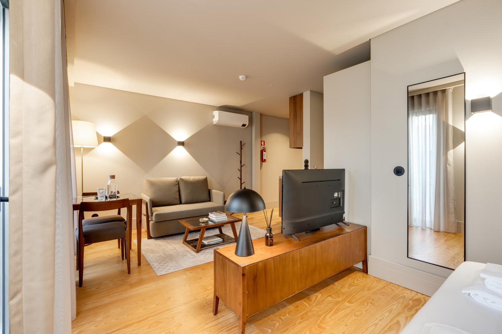 Avus M Suites And Apartments By Da'Home 포르투 외부 사진