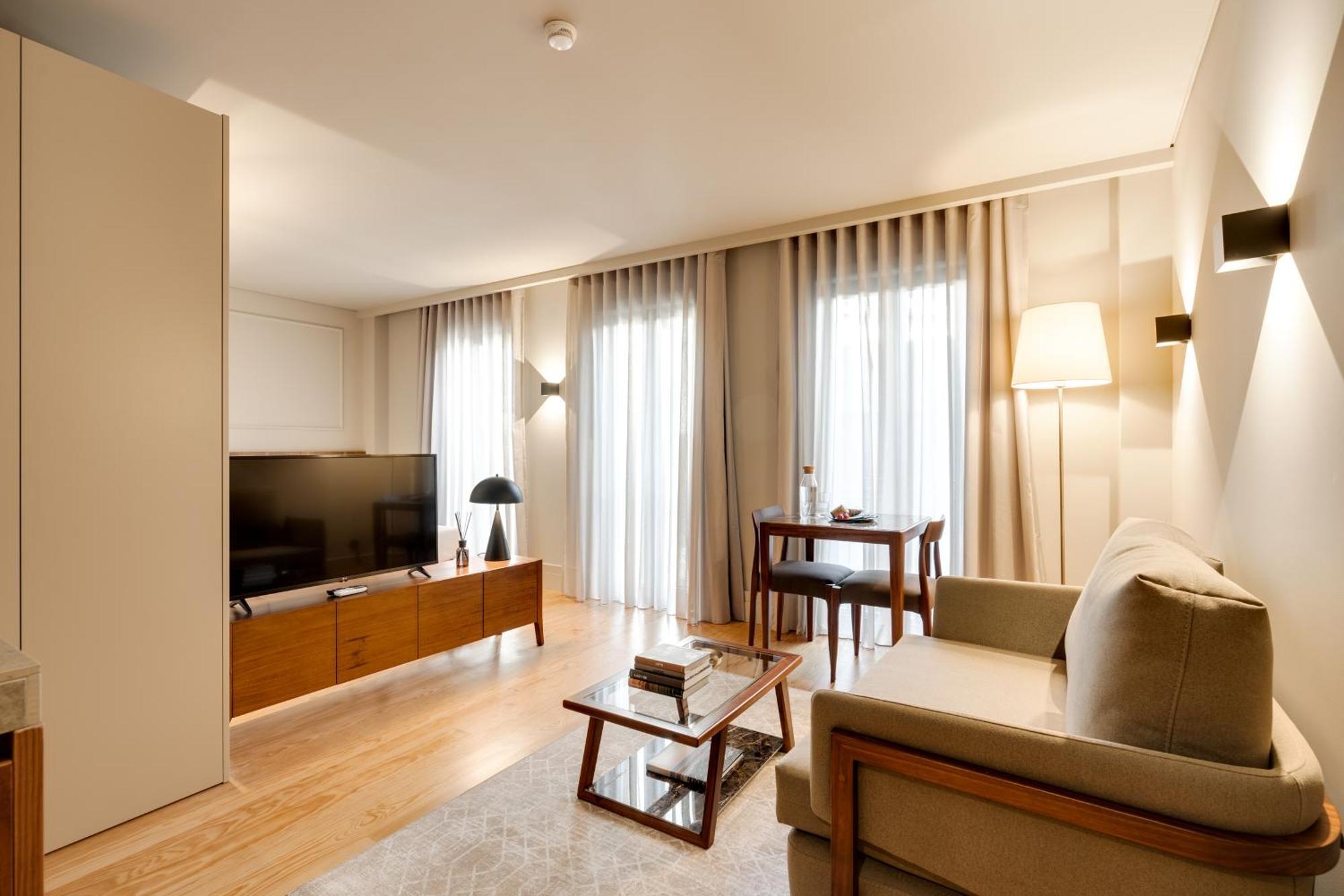 Avus M Suites And Apartments By Da'Home 포르투 외부 사진