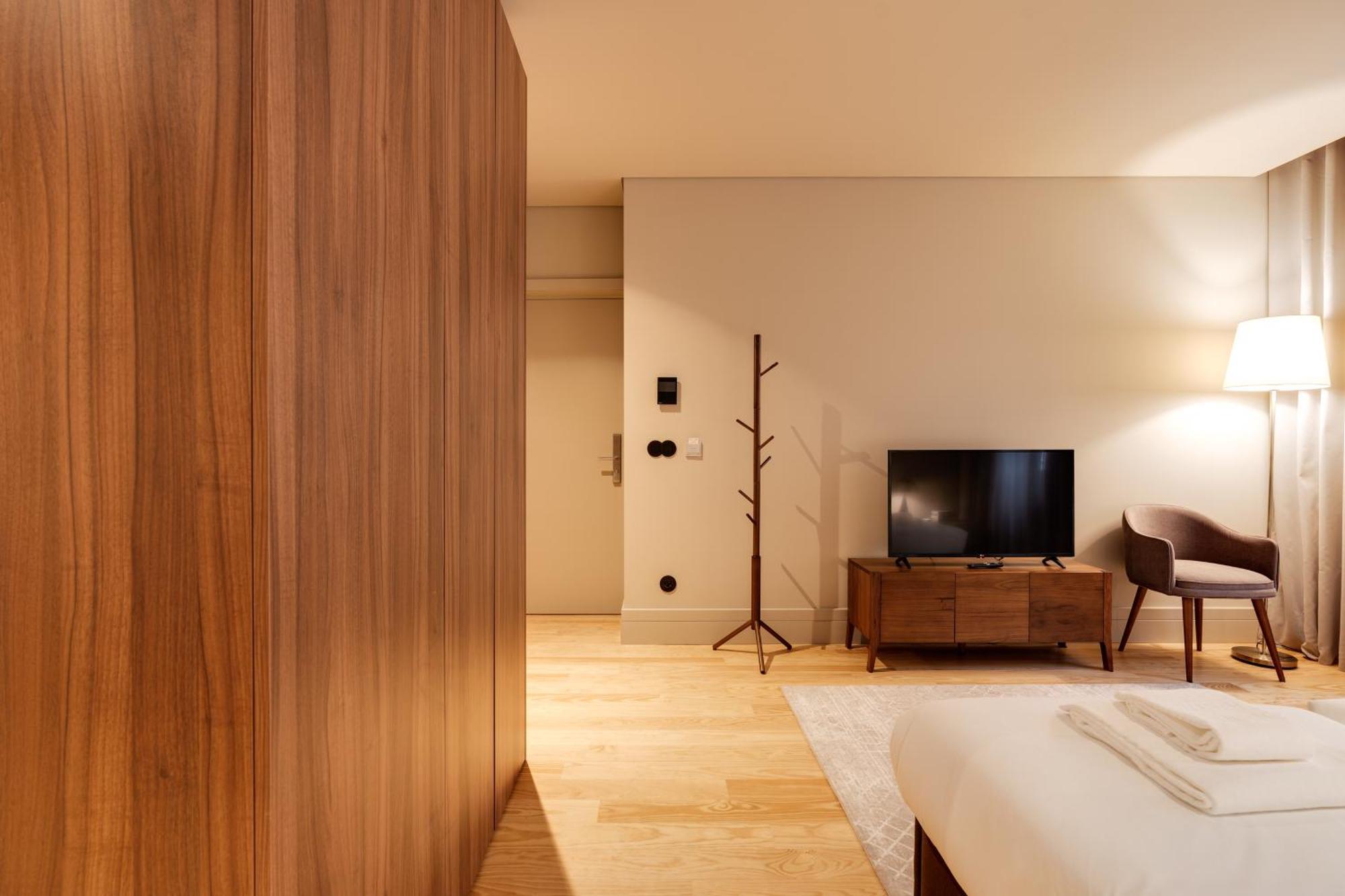 Avus M Suites And Apartments By Da'Home 포르투 외부 사진