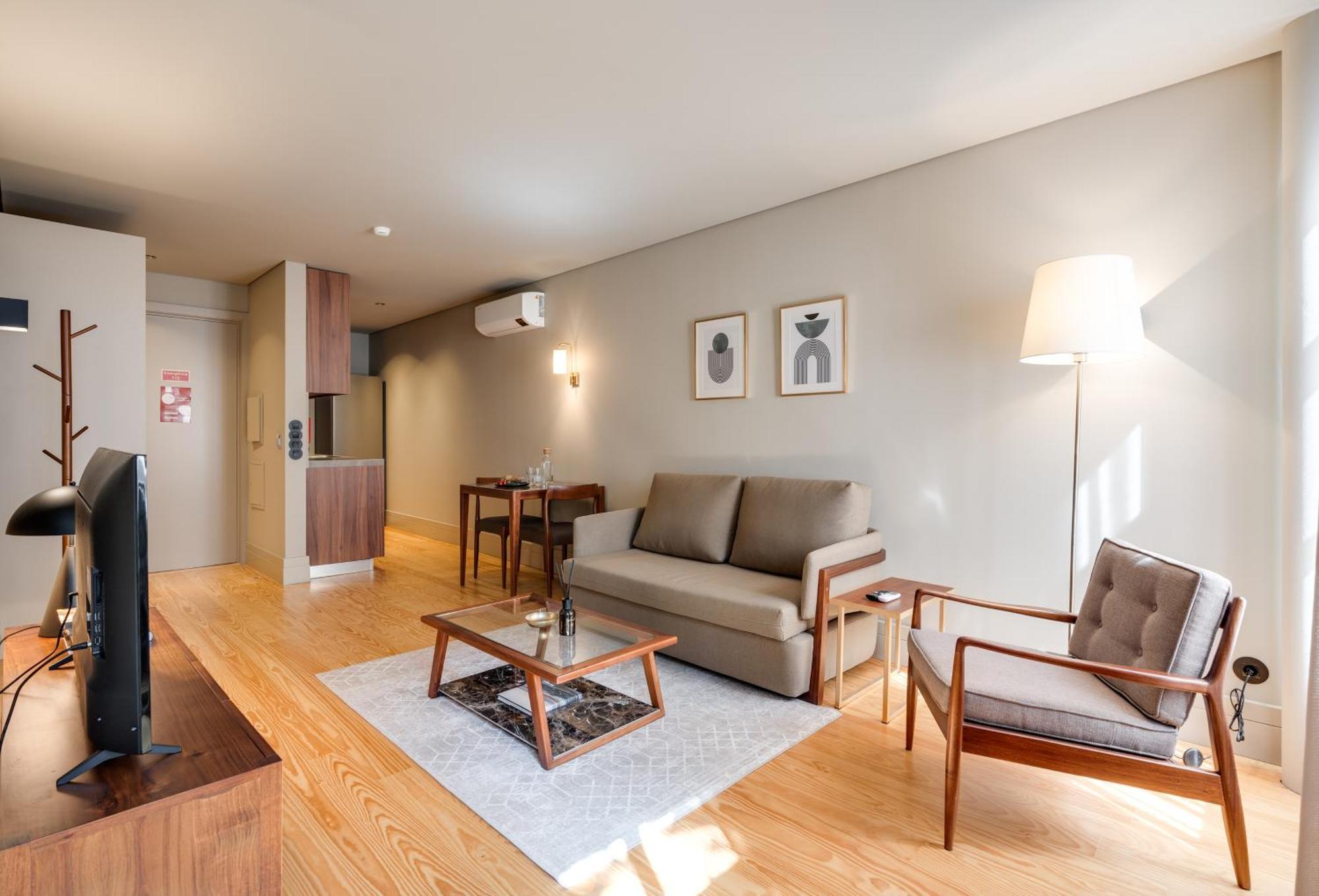 Avus M Suites And Apartments By Da'Home 포르투 외부 사진